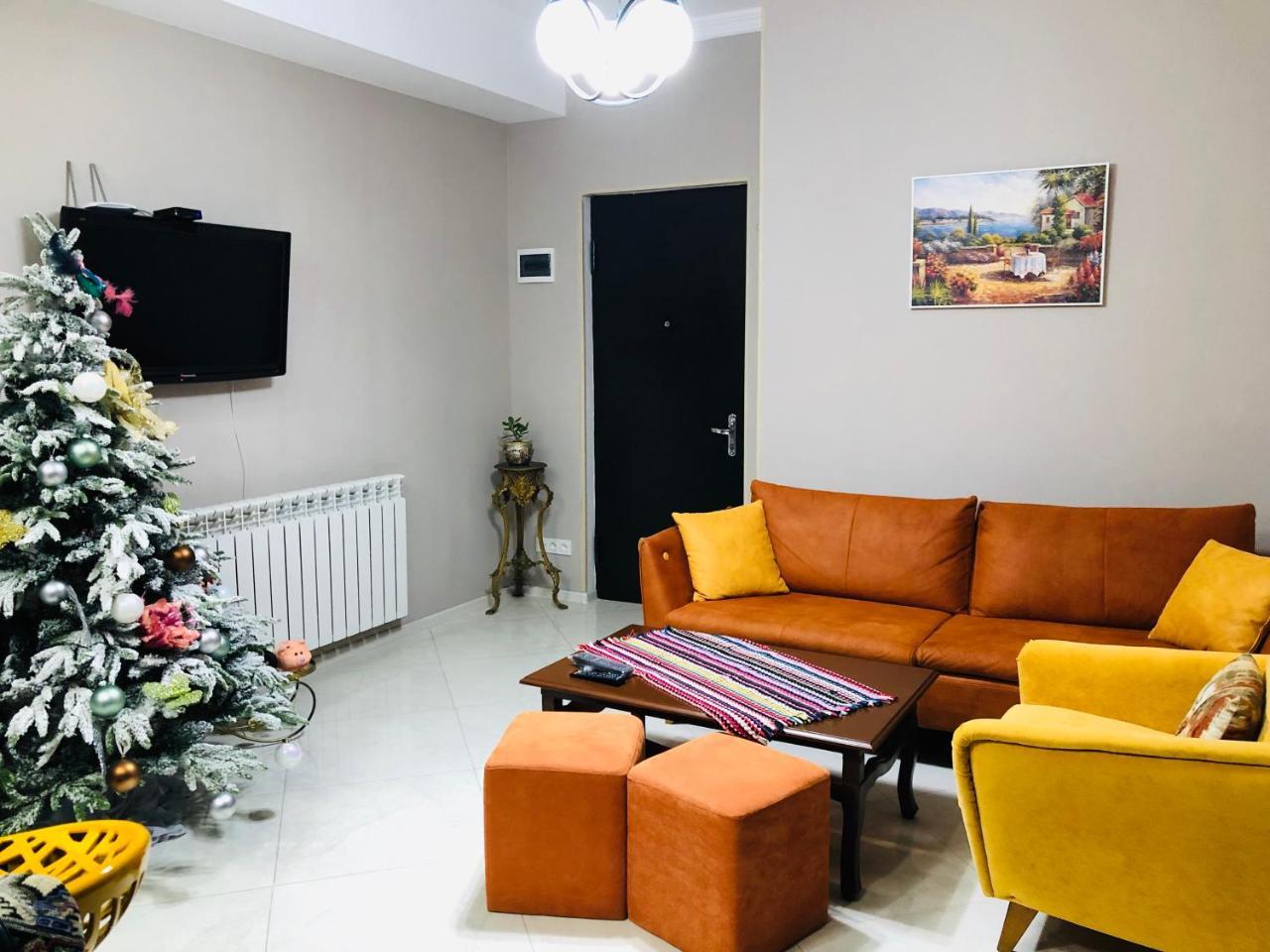 Chika Apartamento Kʼutʼaisi Exterior foto